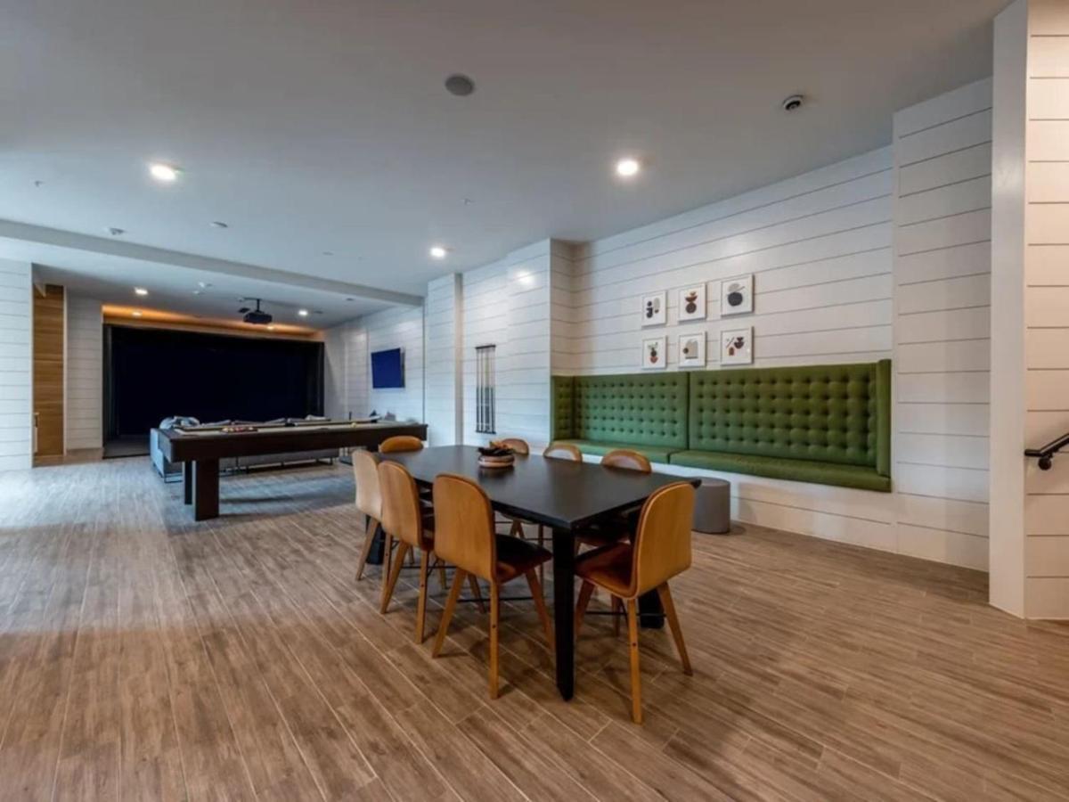 Luxurious New Unit 1Bd1Ba Pool, Golf Sim Leilighet Austin Eksteriør bilde
