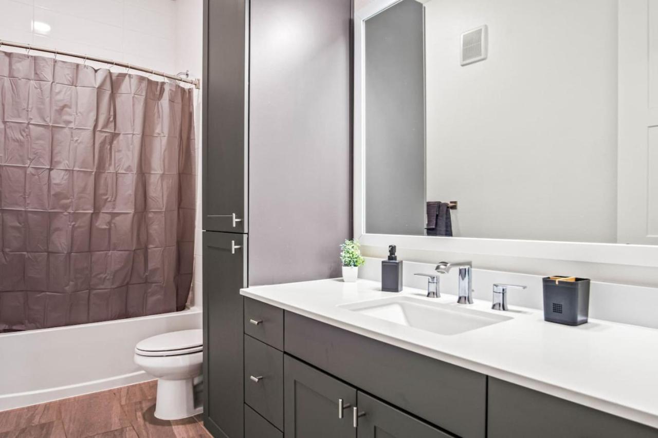 Luxurious New Unit 1Bd1Ba Pool, Golf Sim Leilighet Austin Eksteriør bilde