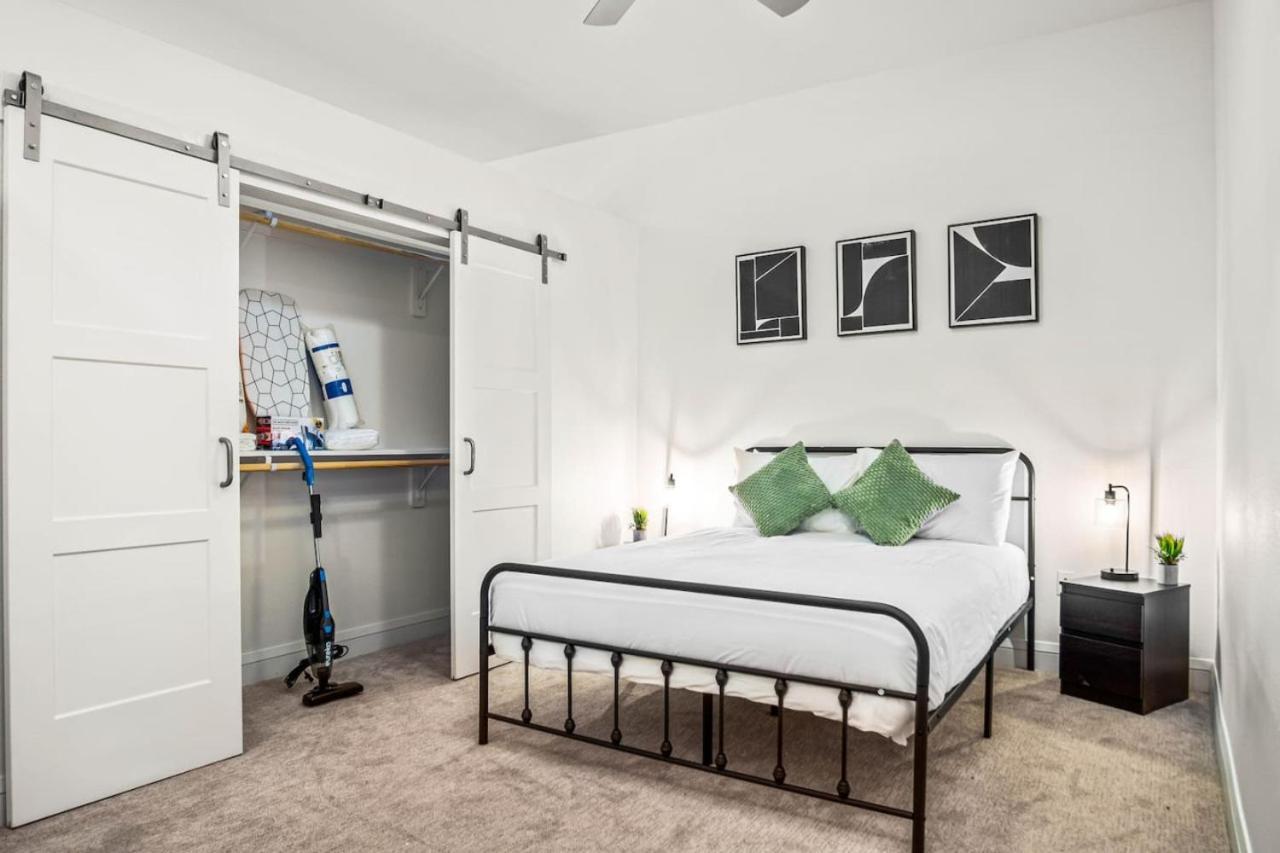 Luxurious New Unit 1Bd1Ba Pool, Golf Sim Leilighet Austin Eksteriør bilde